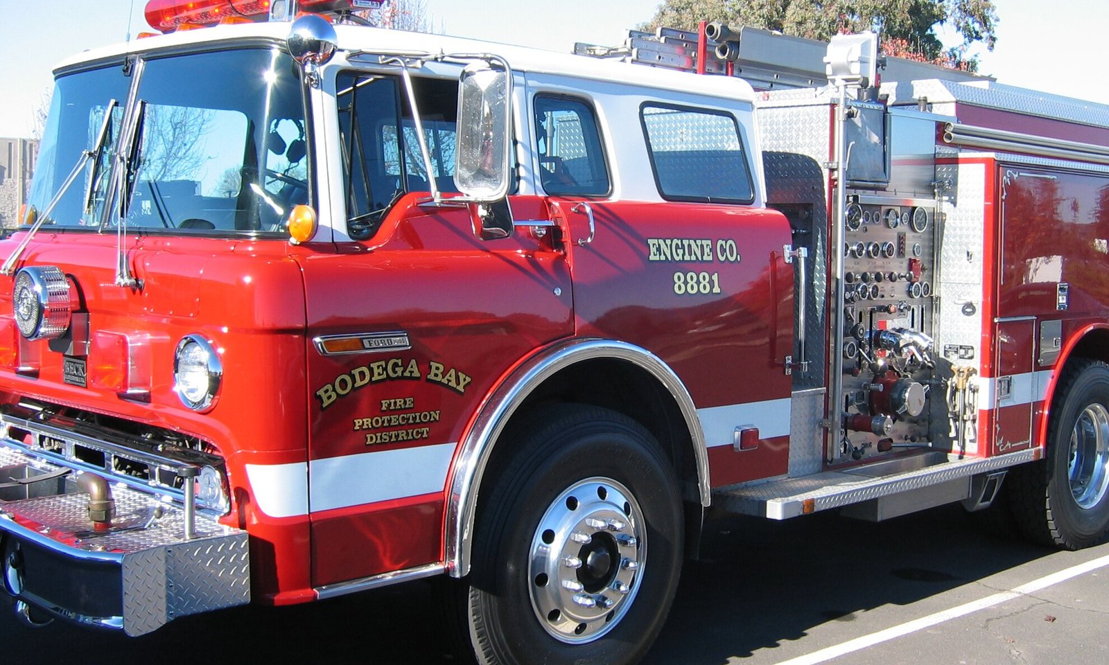 Bodega Bay Fire Truck Graphics by Sign Dynamics