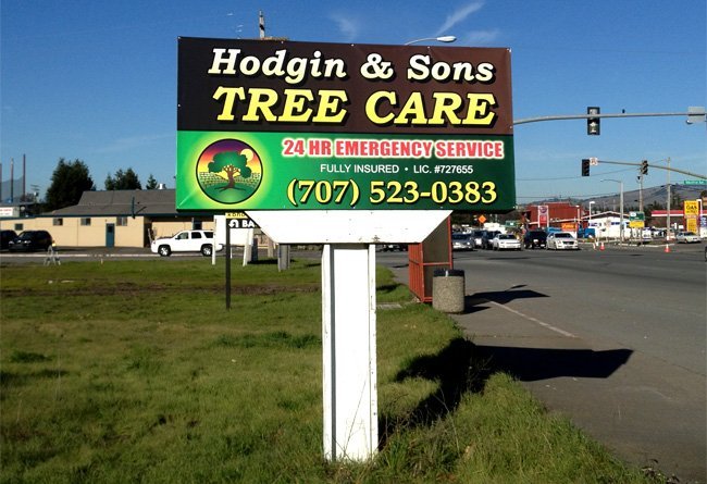 Hodgin & Sons Banner by Sign Dynamics