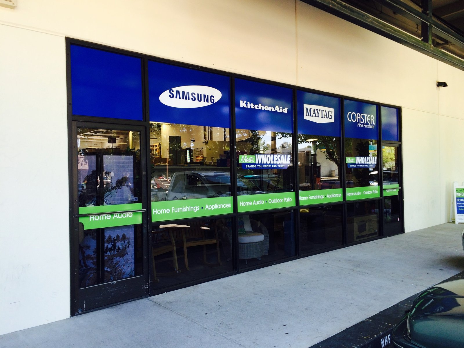 Electronics Retail Window Graphics by Sign Dynamics