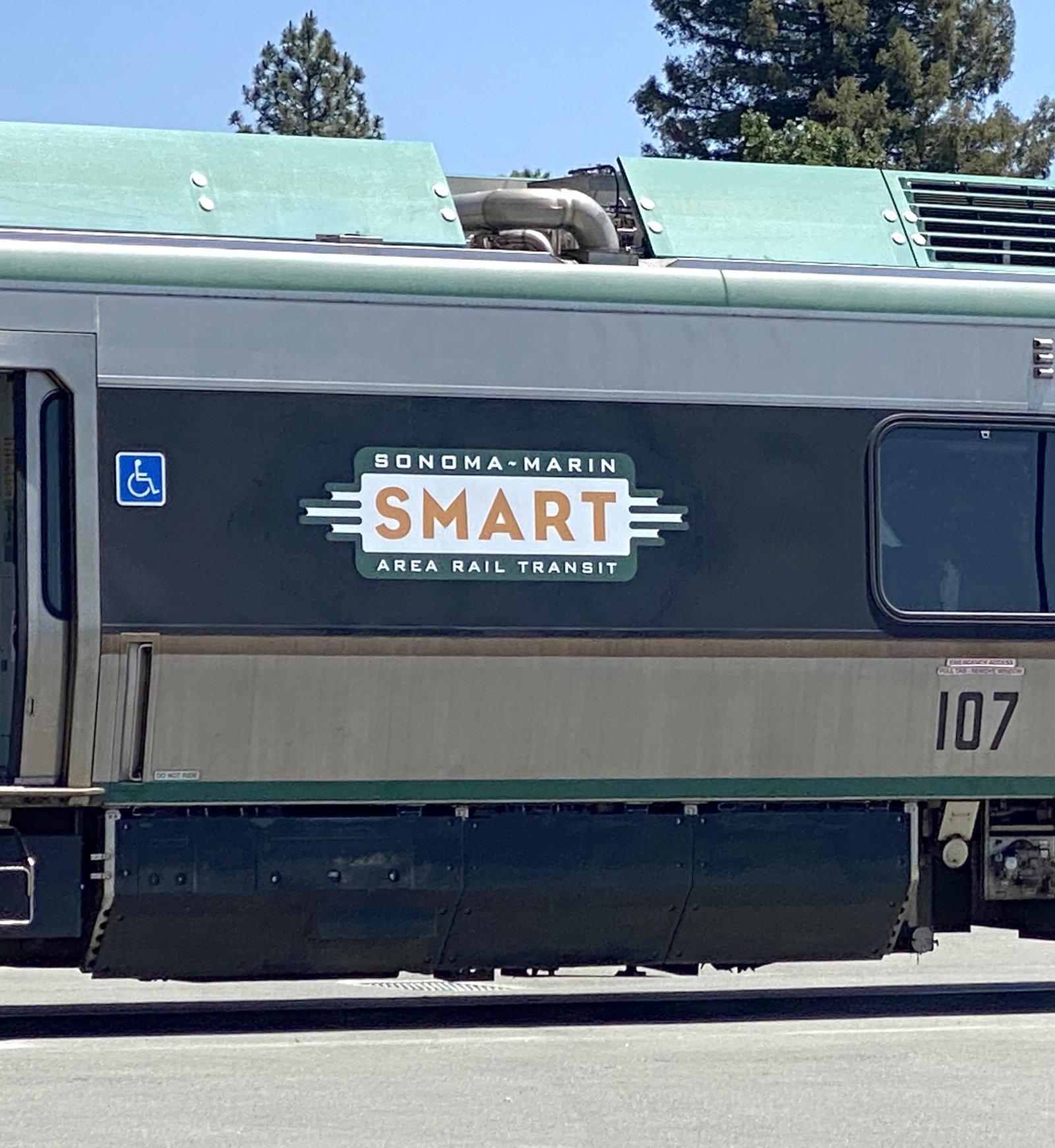 SMART Train Graphics by Sign Dynamics