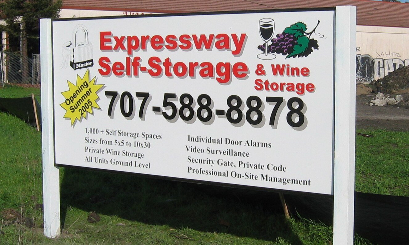 Expressway Self-Storage Post Sign by Sign Dynamics
