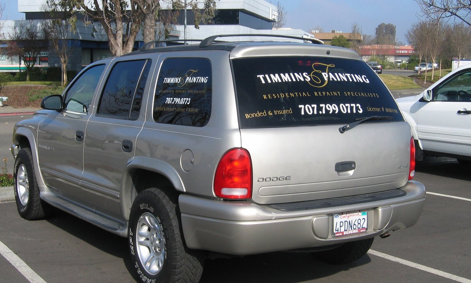 Timmins Painting SUV Graphics by Sign Dynamics